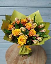 Букет цветов из:  Альстромерии и Розы в Фуньково