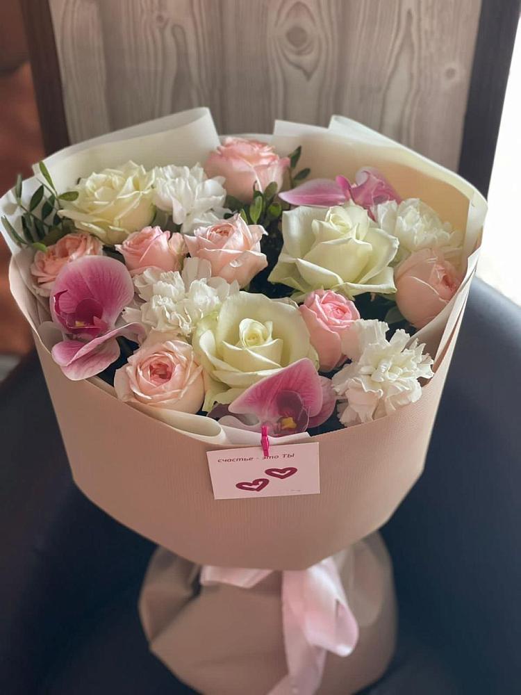 Букет цветов из: Орхидеи, Розы и Гвоздики в Фуньково