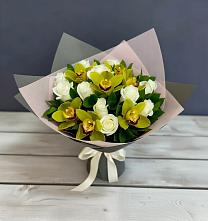 Букет цветов из:  Орхидеи и Розы в Фуньково