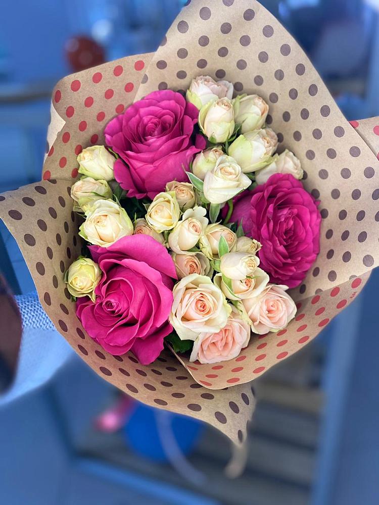 Букет цветов из: Розы в Фуньково