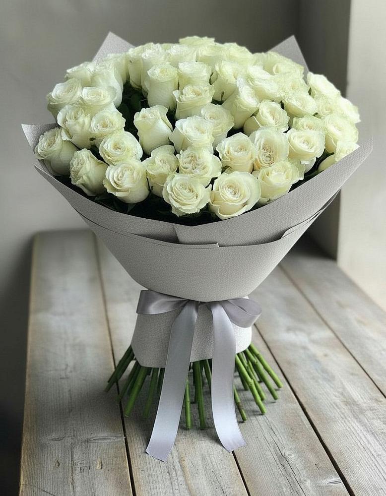 Букет 35 Белых роз в Фуньково