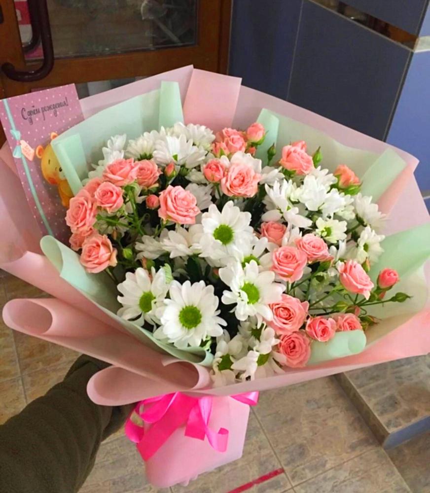 Букет цветов из: Розы и Хризантемы в Фуньково