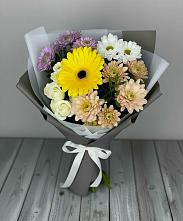 Букет цветов из:  Розы, Герберы и Хризантемы в Фуньково
