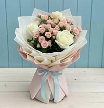 Букет цветов из:  Розы в Фуньково