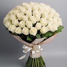 Букет 101 беля роза Белоснежка в Фуньково