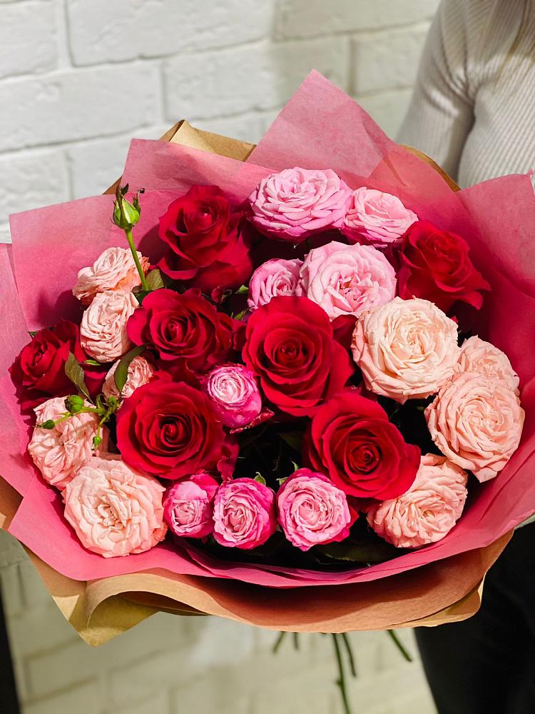 Букет цветов из: Розы в Фуньково