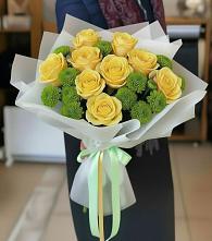 Букет цветов из:  Хризантемы и Розы в Фуньково