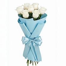 Букет 7 белых роз Проуд в Фуньково