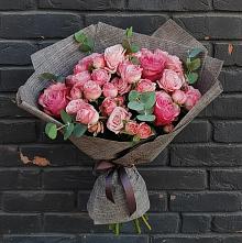 Букет цветов из:  Розы в Фуньково